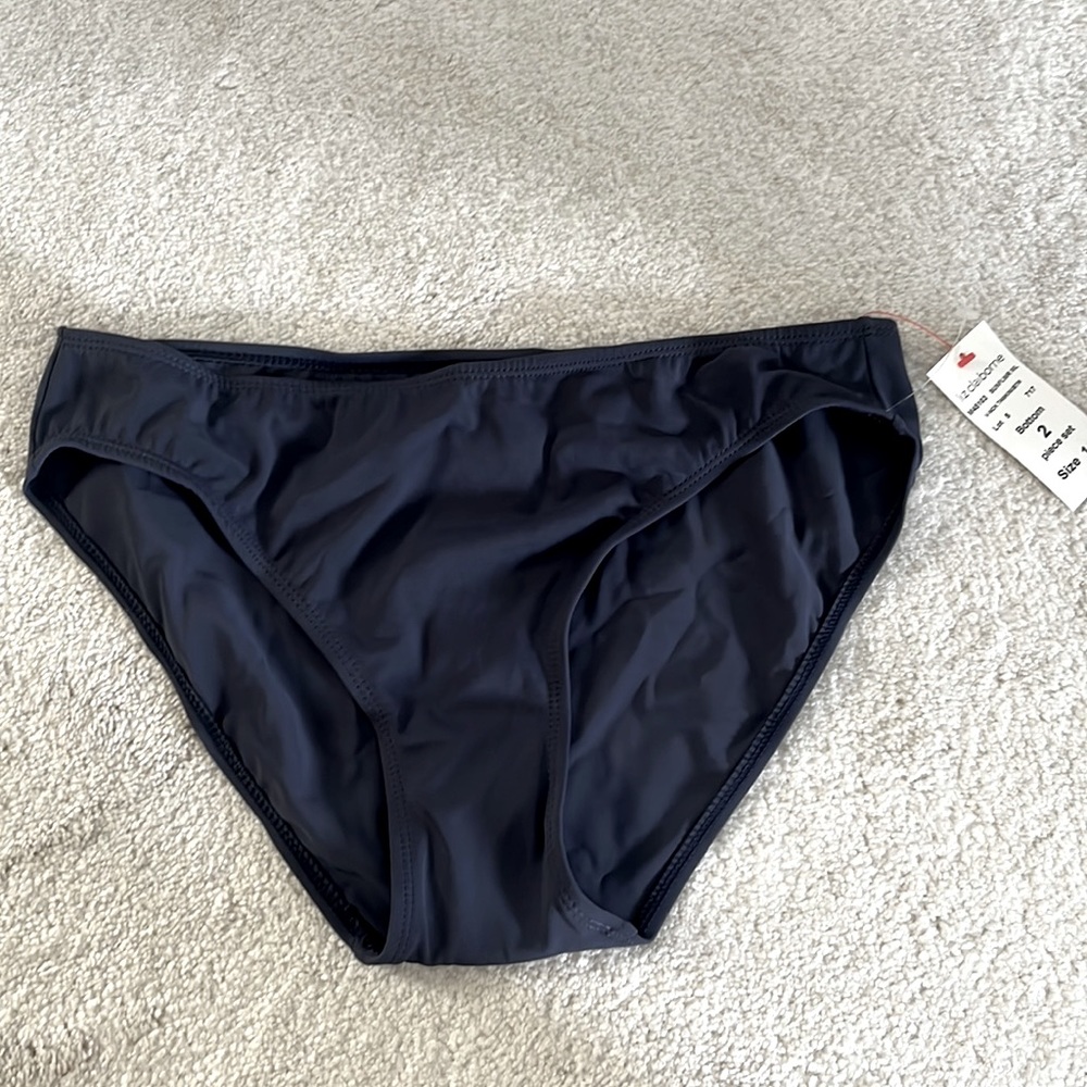 NWT. Liz Claiborne Navy Swimsuit Bottom. Size 14. Navy.
